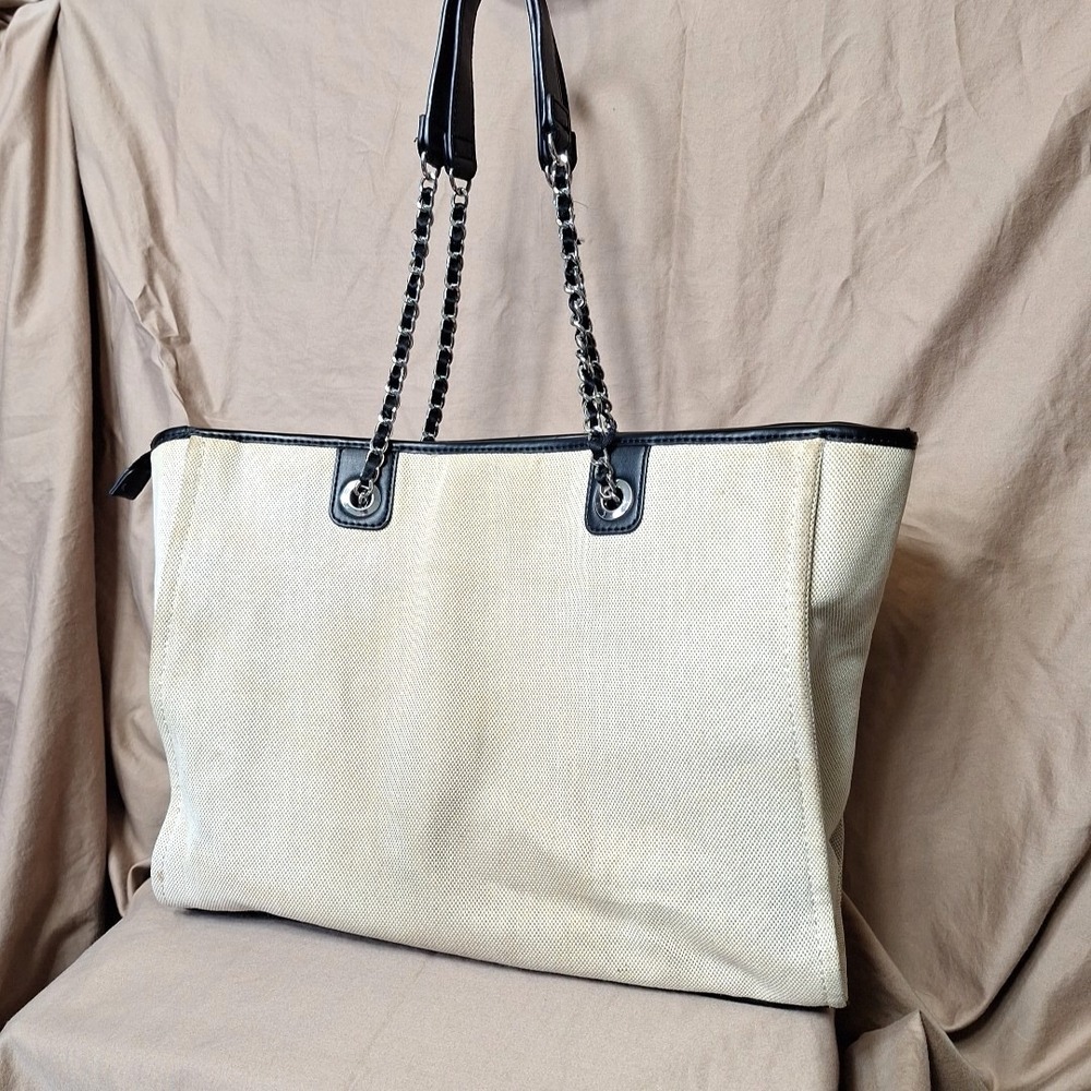 Vintage Guess Canvas Tote w Chain Handles 90s Retro Large Y2K Black Trim Metal - Picture 5 of 16
